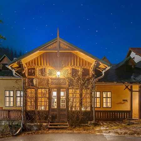 Sovi Dom- Historicke Apartmany Z 19 Storocia, 4Km Od Banskej Stiavnice Svätý Anton Eksteriør billede